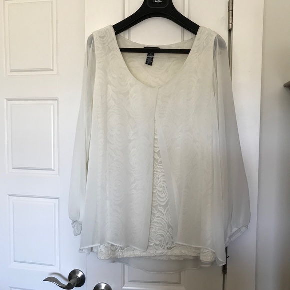 Ladies Dressy Top - Picture 7 of 7